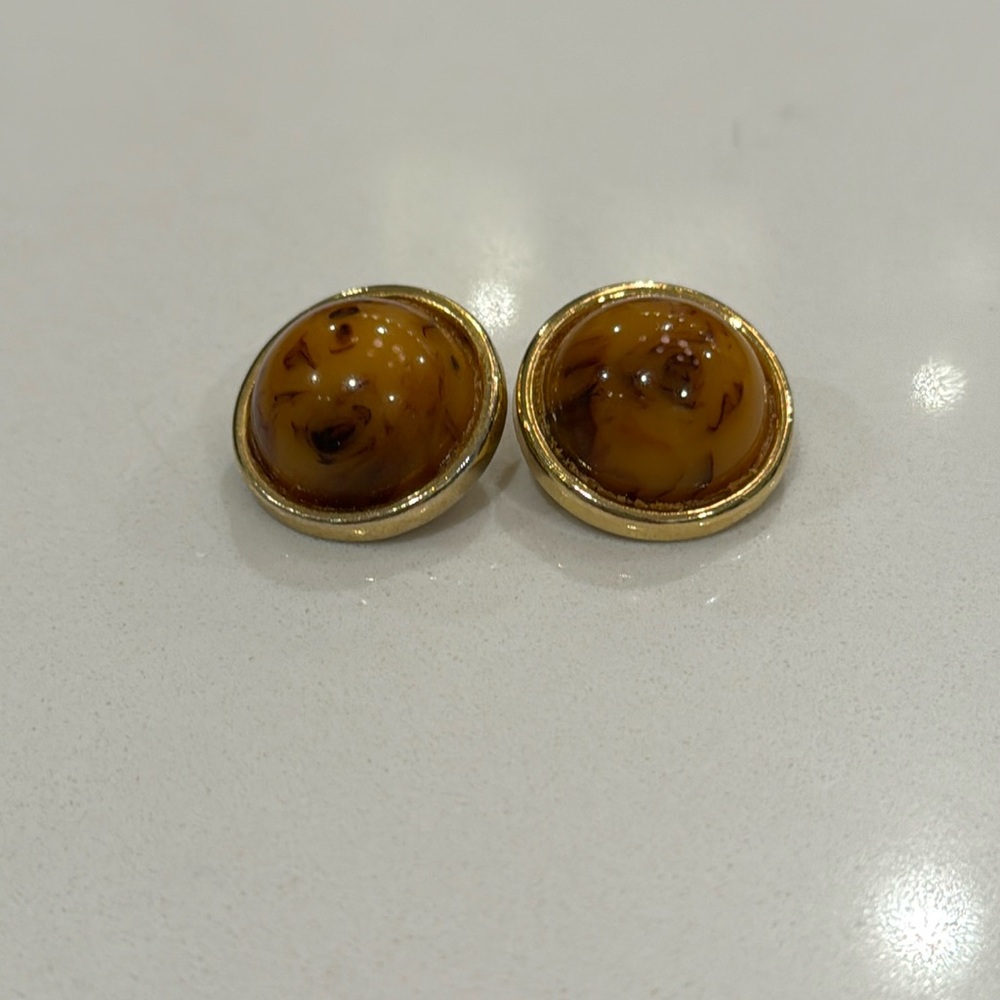 Kenneth Jay Lane , Amber earrings